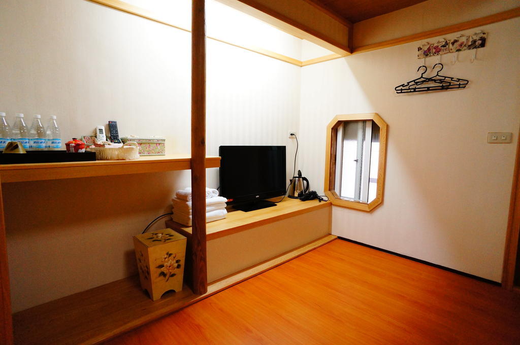 New York B&B Hualien City Exterior photo