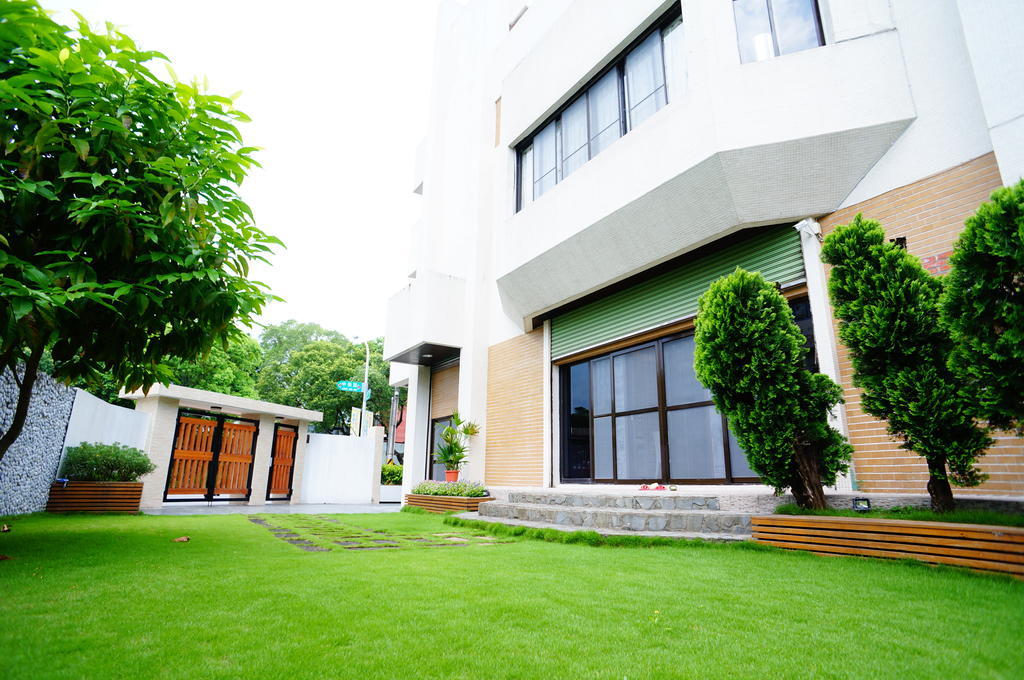 New York B&B Hualien City Exterior photo