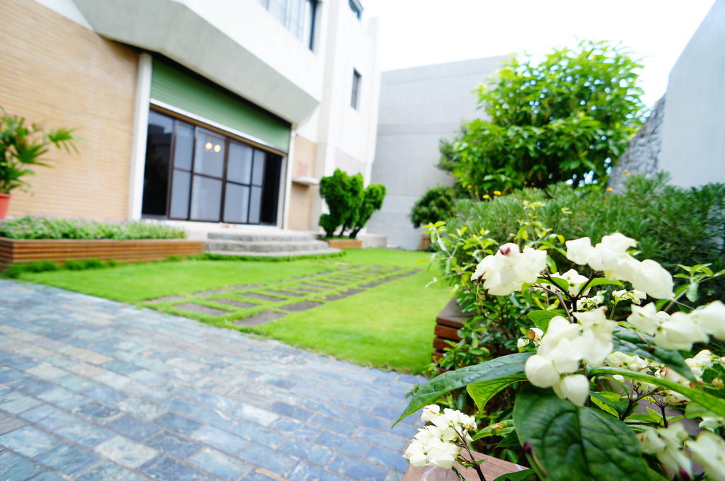 New York B&B Hualien City Exterior photo